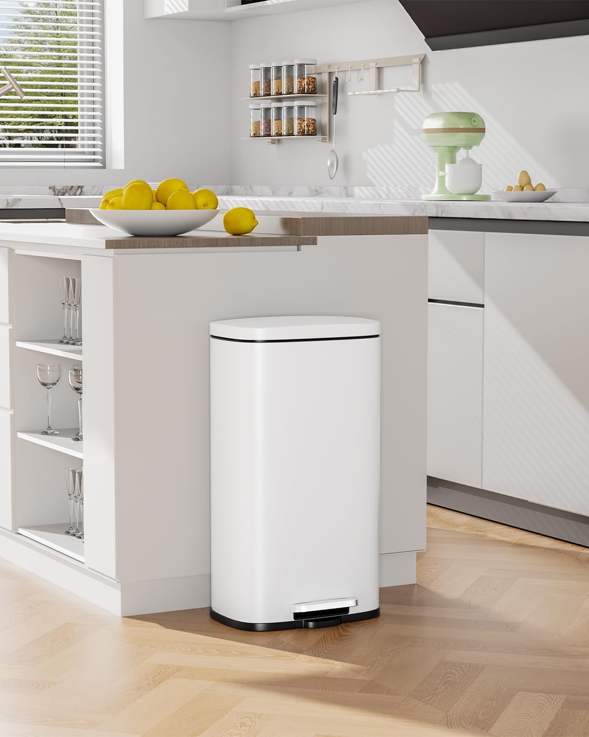 8 Gallon Step Trash Can, Stainless Steel Garbage Bin, Soft-Close Rubbish Bin with Removable Plastic Inner Bucket, Fingerprint-Proof, Lid Dustbin, Suit for Kitchen Home (White, 30L)