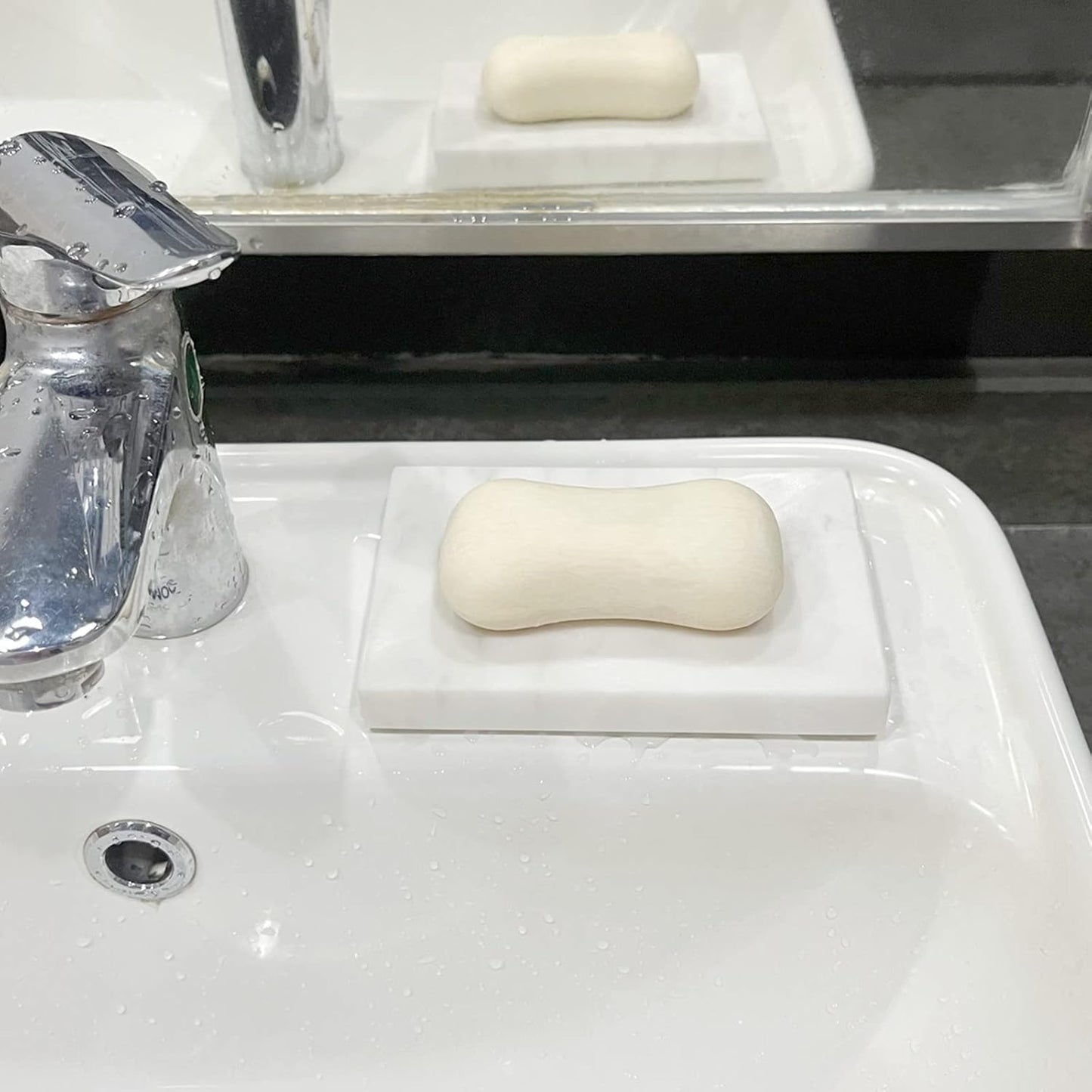 Natural Smooth Real Marble Soap Dish/Facial Sponge Holder/Bathroom Makeup Sponge Tray with Draining Hole (Volakas White)