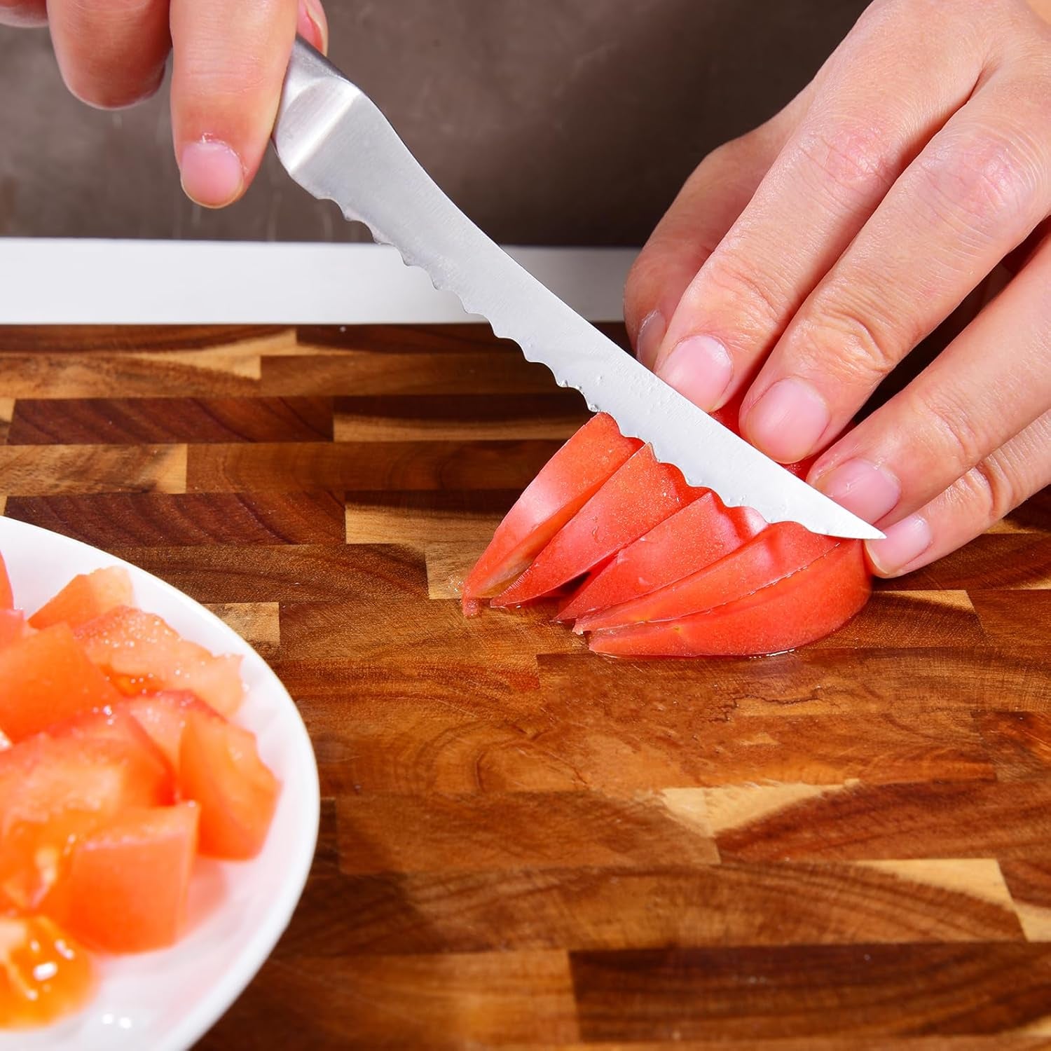Tomato Knife, Tomato Slicing Knives Serrated Blade from High Carbon Stainless Steel for Smooth Cutting Tomatoes, Vegetables and Fruits