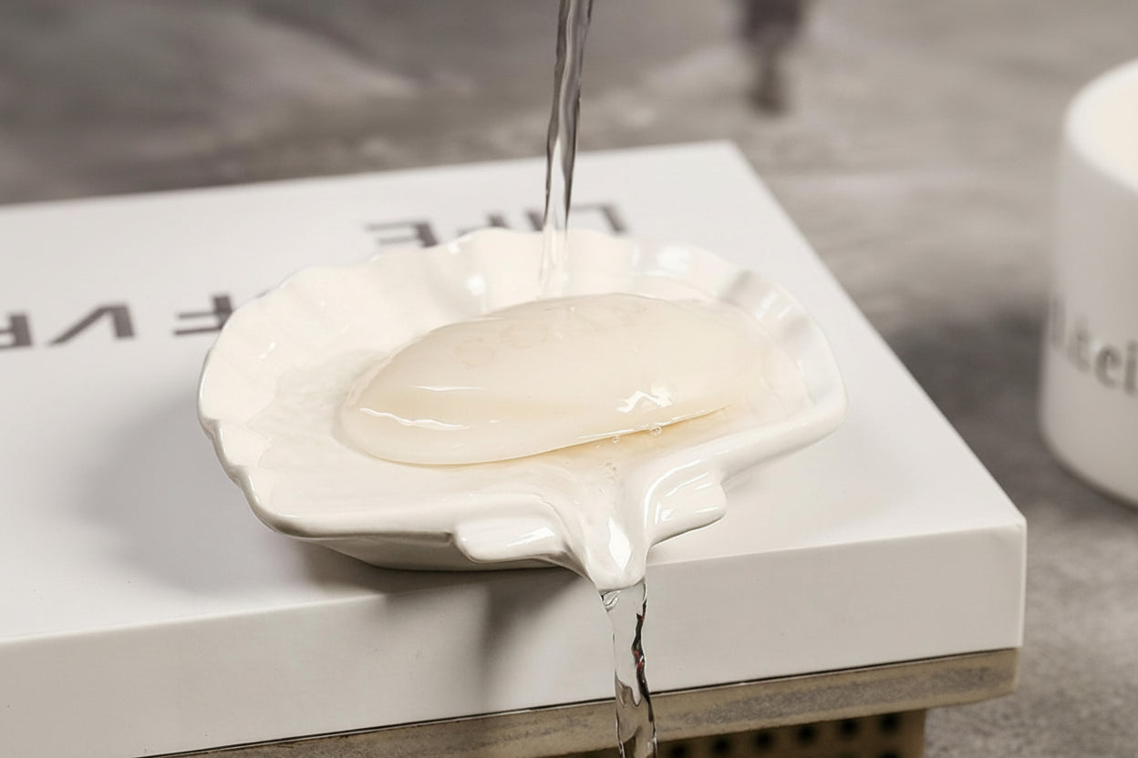 Ceramic Soap Holder, Sea-Shell Soap Tray with Self Draining, Soap Tray for Sink Washroom Bathroom Shower, Small Cute and Elegant Holder with Glaze, Easy Cleaning (White)