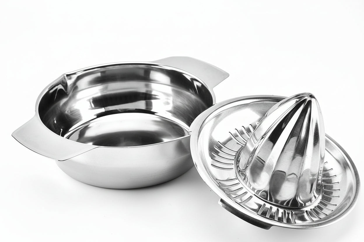 Citrus Lemon Orange Grapefruit Juicer Manual Squeezer 304 Stainless Steel Robust Hand Juicer Reamer Rotation Press with Strainer＆10Oz Bowl, 2 Pour Spouts, Dishwasher Safe, Easy to Clean, Heavy Duty