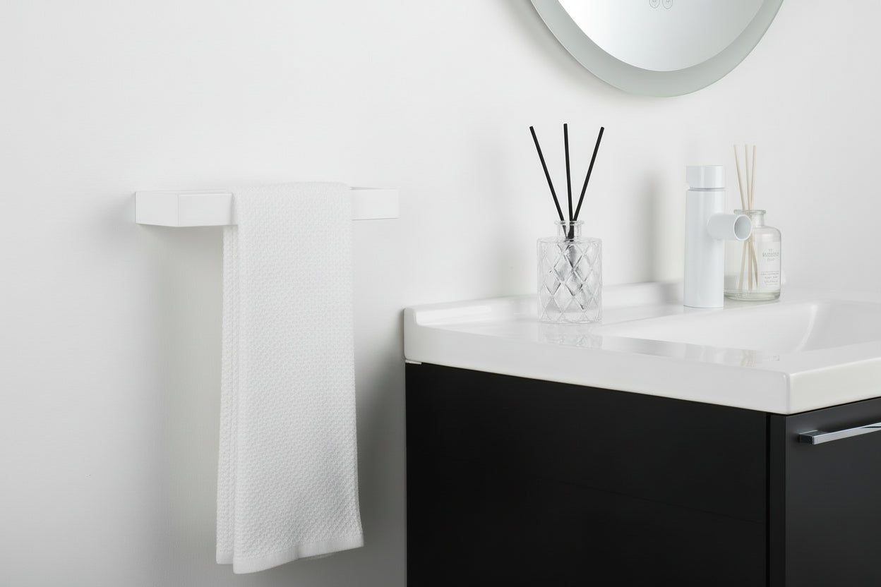 Bathroom 2-Piece Accessory Set SUS 304 Stainless Steel Toilet Paper Holder Towel Ring Wall Mount, White